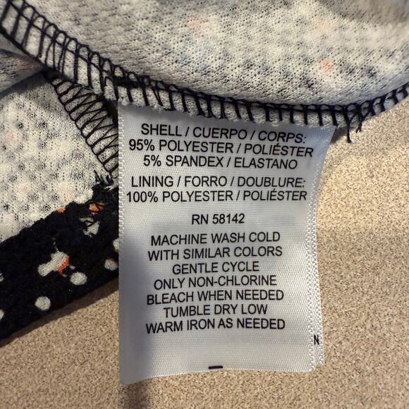 Fit & Flare Knee Length Scalloped V Neck Dress Splatter Black SZ 12 Skater - Picture 10 of 10